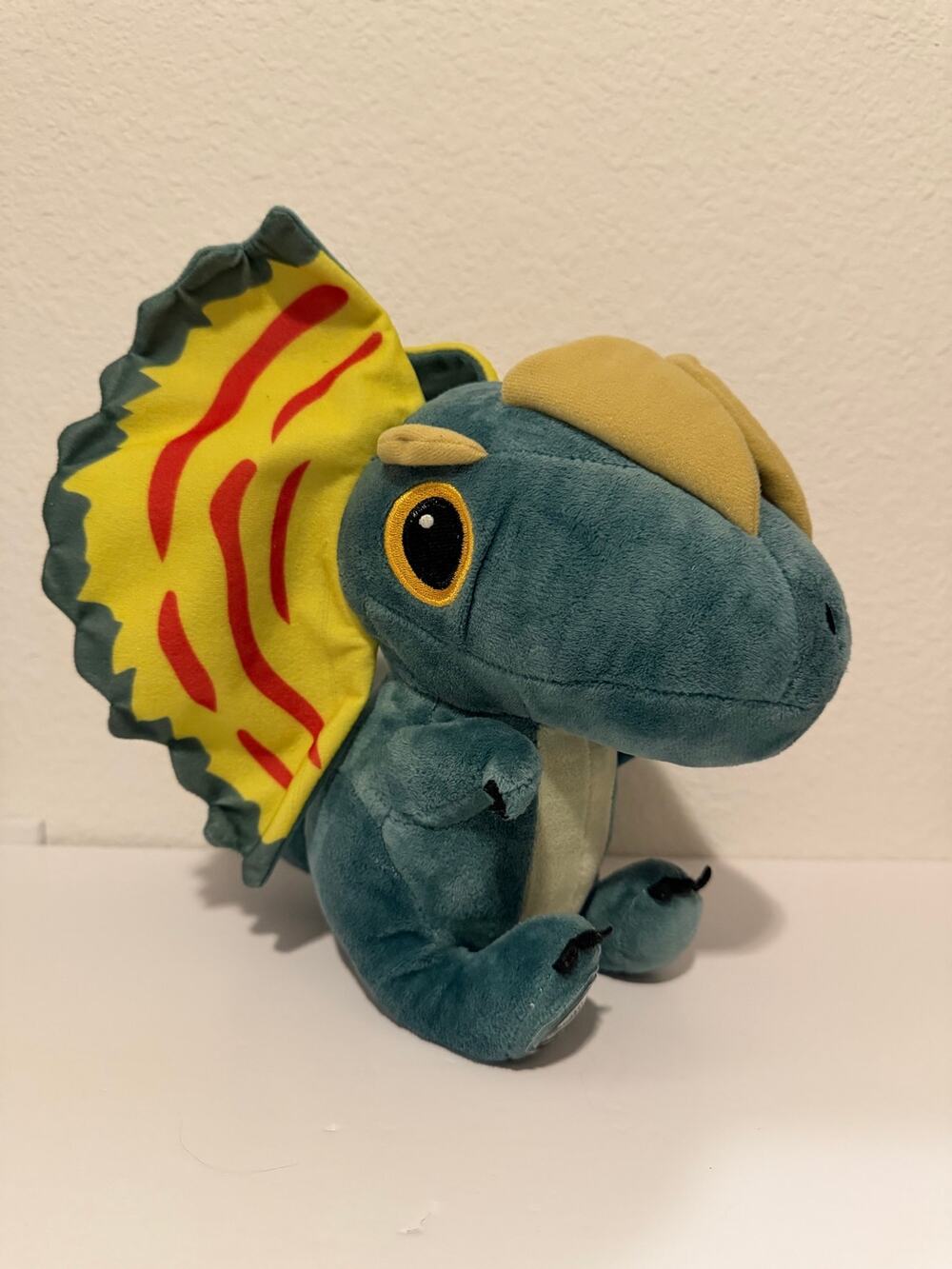 Jurassic Park World Dominion Plush Dinosaur Dilophosaurus 2022 8” Toy factory